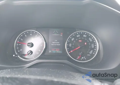 2021 Toyota Rav4 Xle z USA, uszkodzony, nr VIN 2T3P1RFV9MC153711